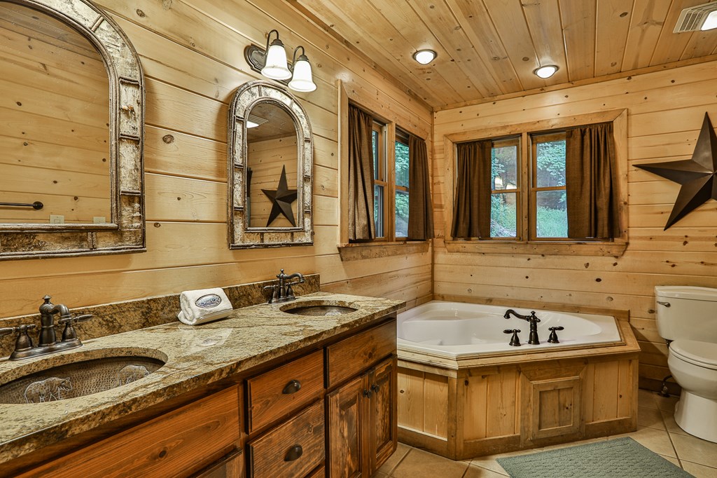 432837 Blue Ridge Active