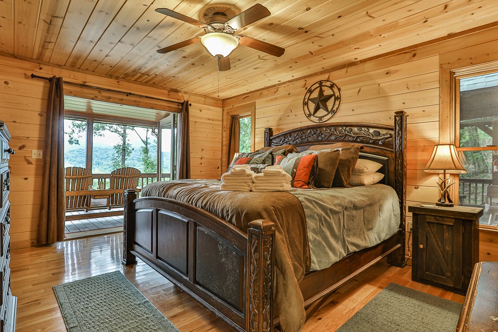 432837 Blue Ridge Active