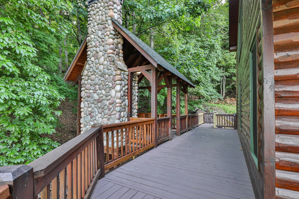 432837 Blue Ridge Active