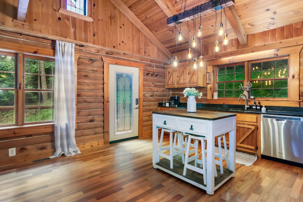 432838 Ellijay Active