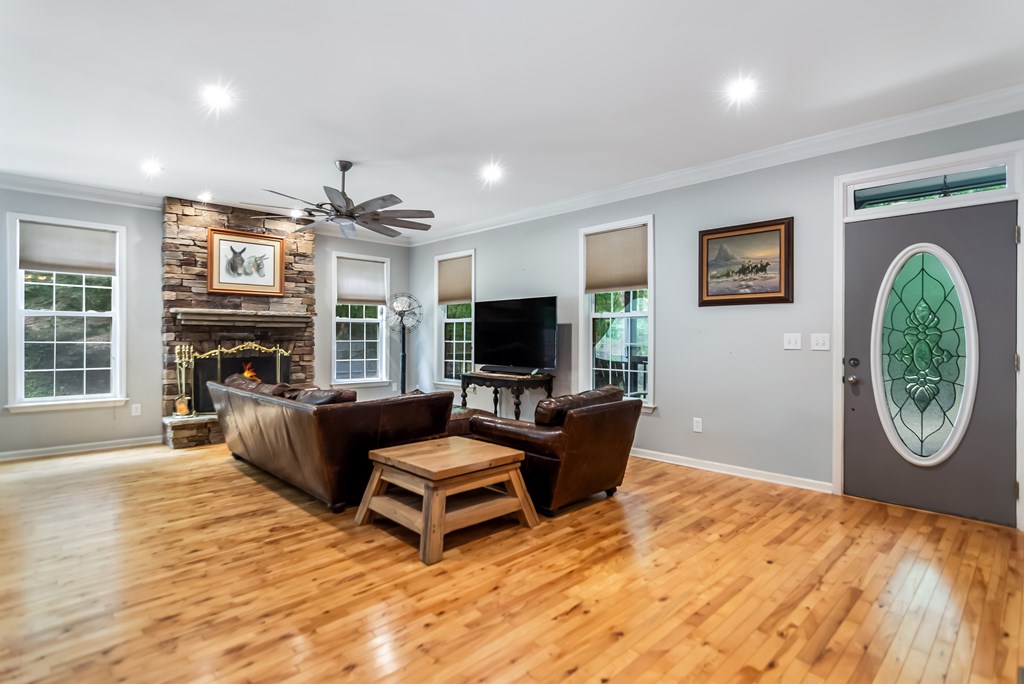 432844 Dawsonville Active