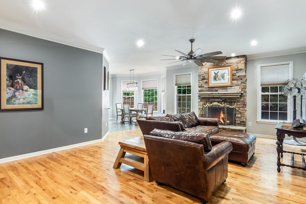 432844 Dawsonville Active