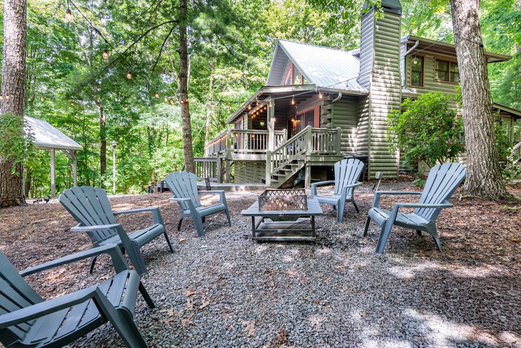 432851 Blue Ridge Active