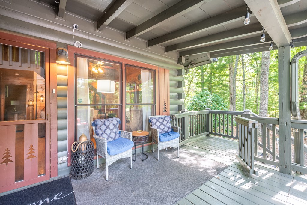 432851 Blue Ridge Active
