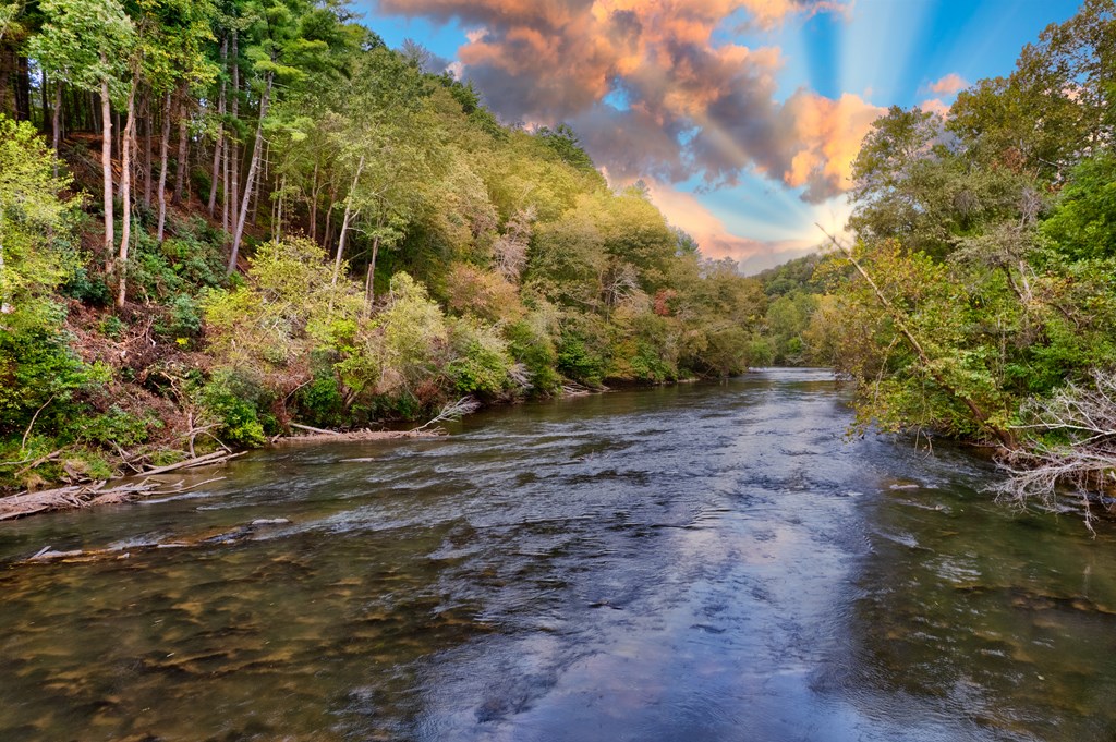 432862 Ellijay
 Land