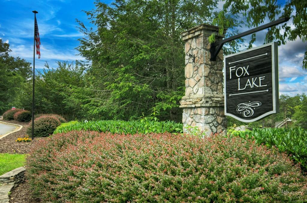 432870 Blairsville
 Land