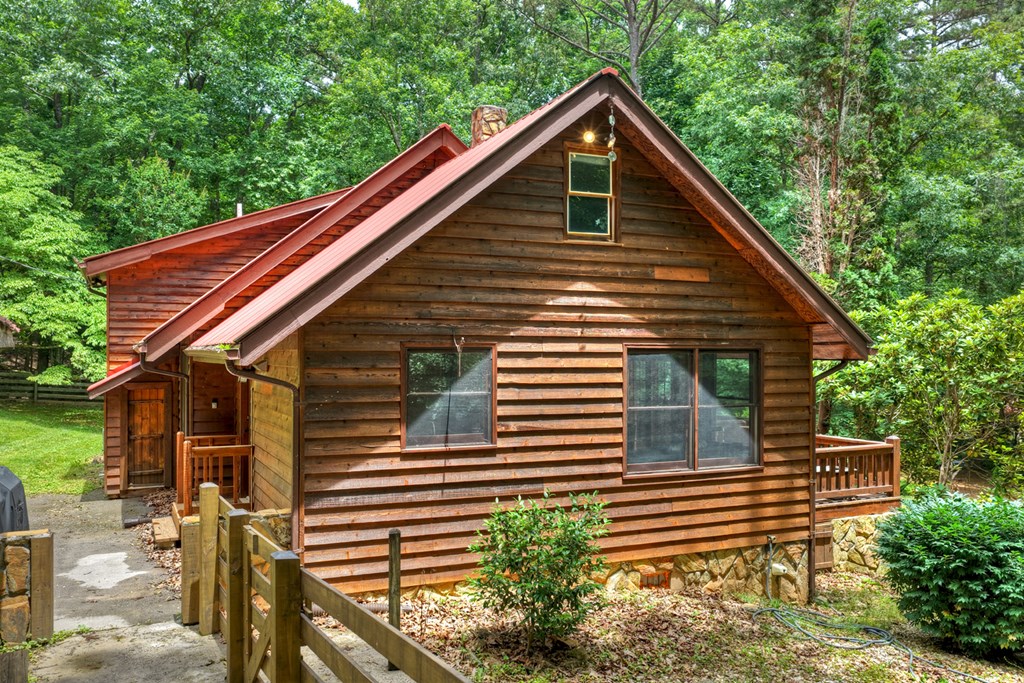 432873 Blue Ridge Active