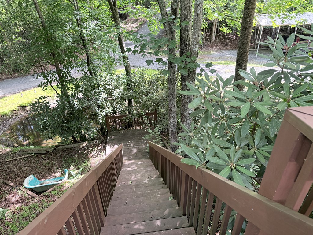 432886 Hiawassee Active