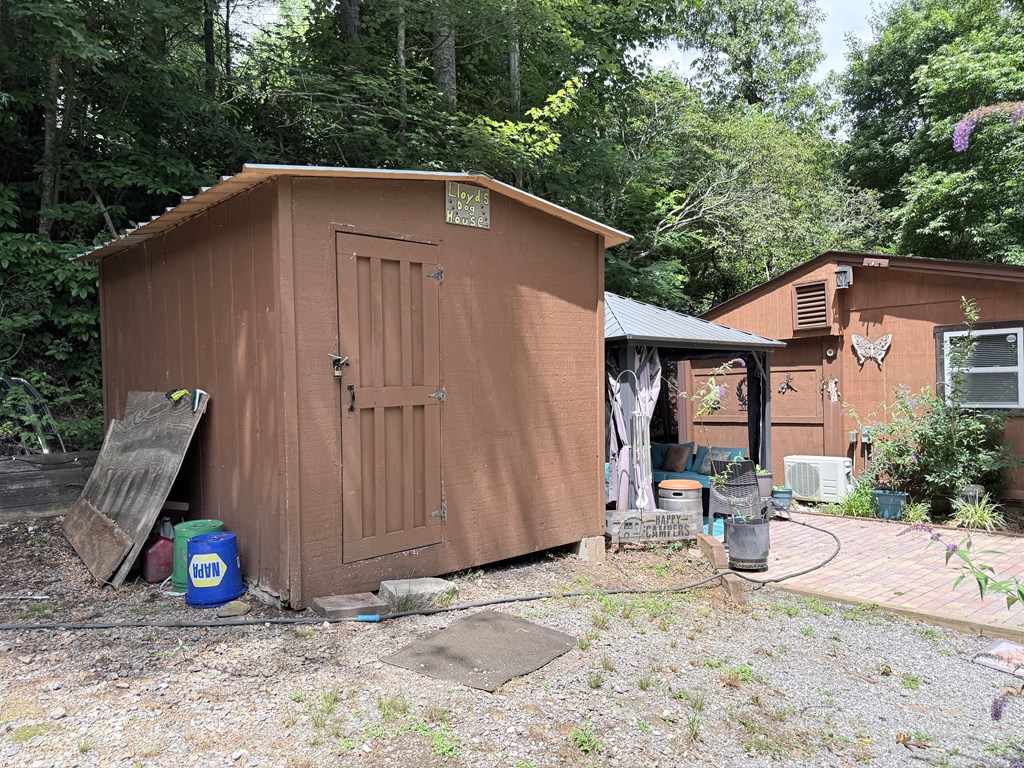 432886 Hiawassee Active