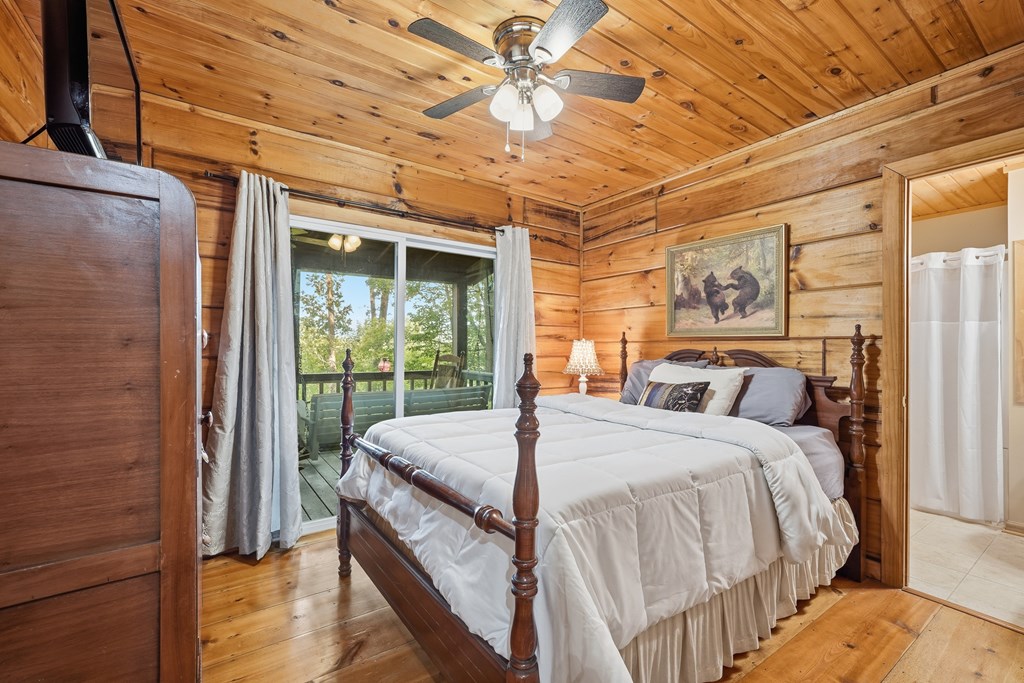432890 Blue Ridge Active