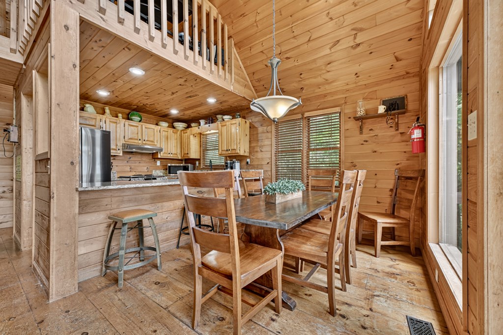 432898 Ellijay Active