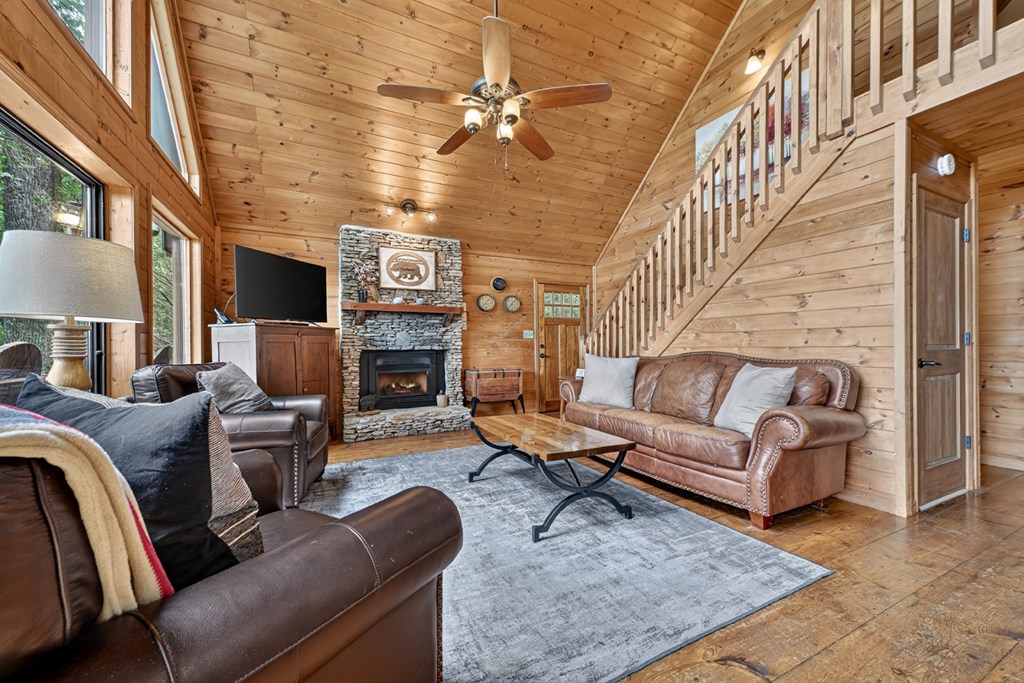 432898 Ellijay Active