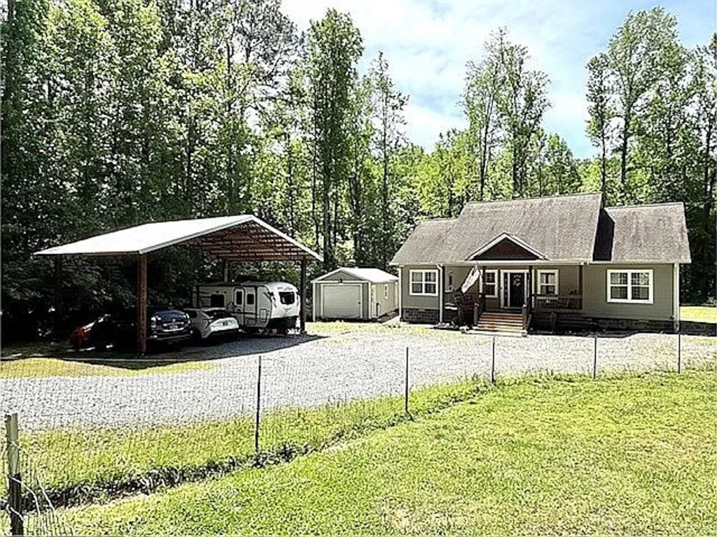 432914 Ellijay Active