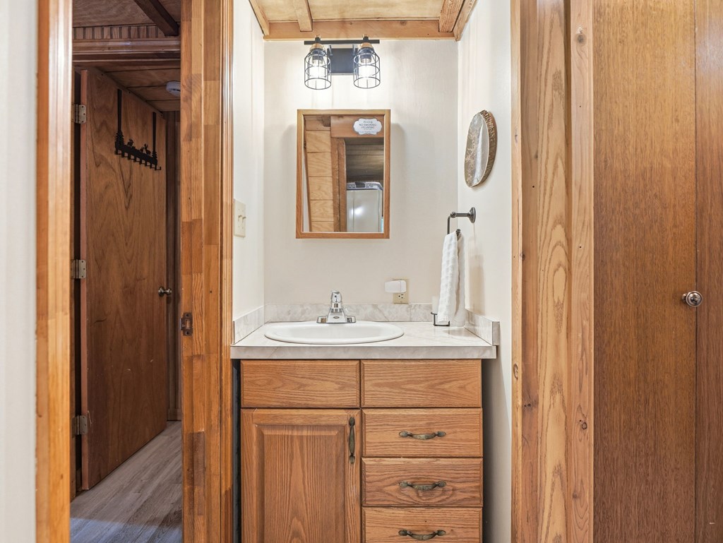 432916 Morganton Active
