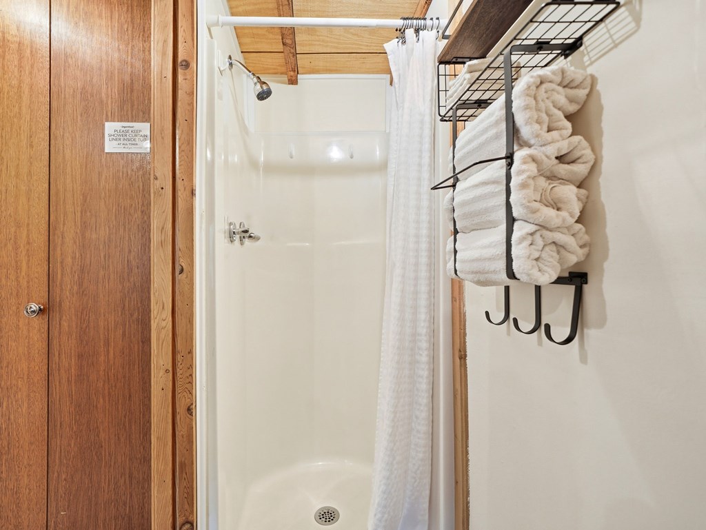 432916 Morganton Active