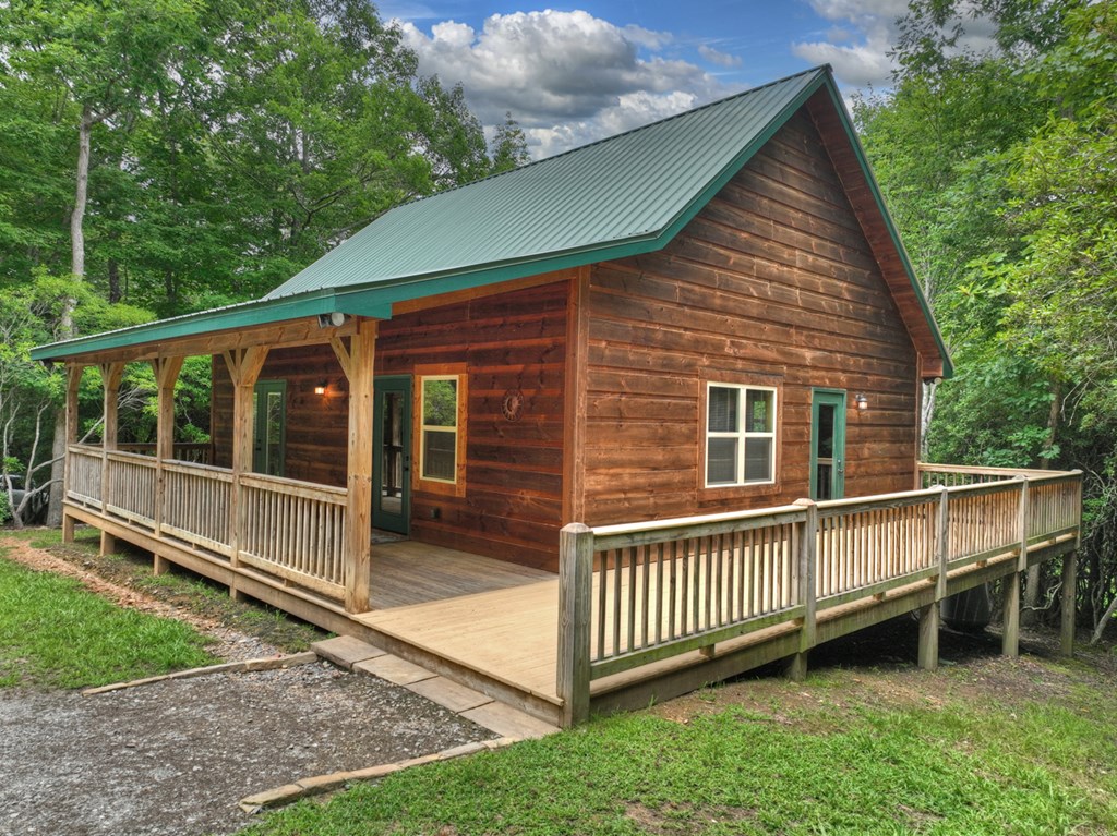 432917 Mineral Bluff Active