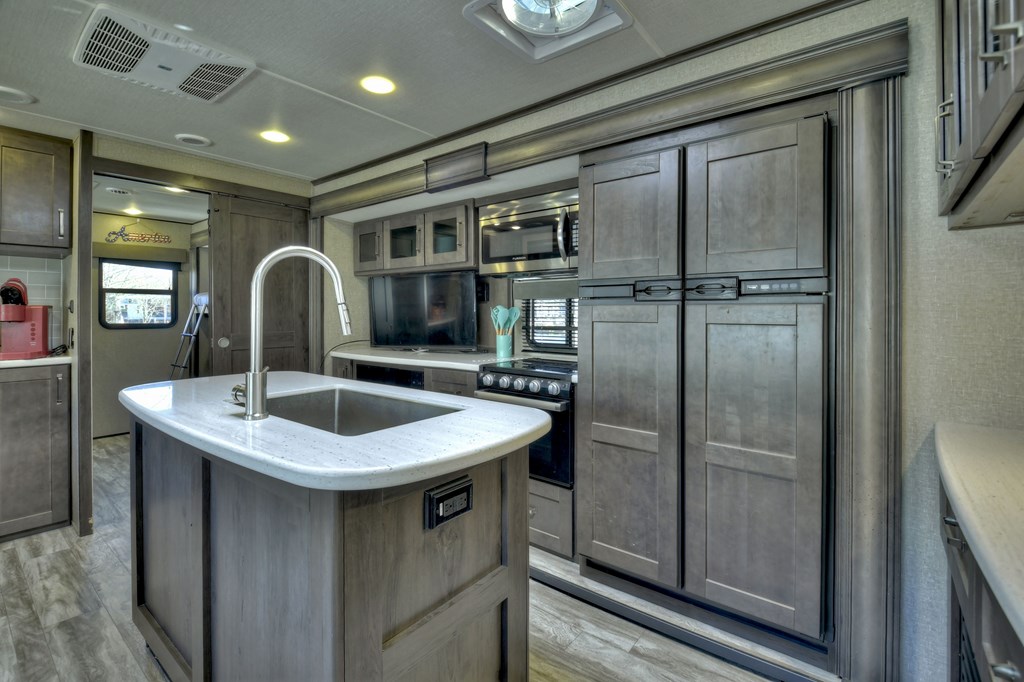 432918 Morganton Active