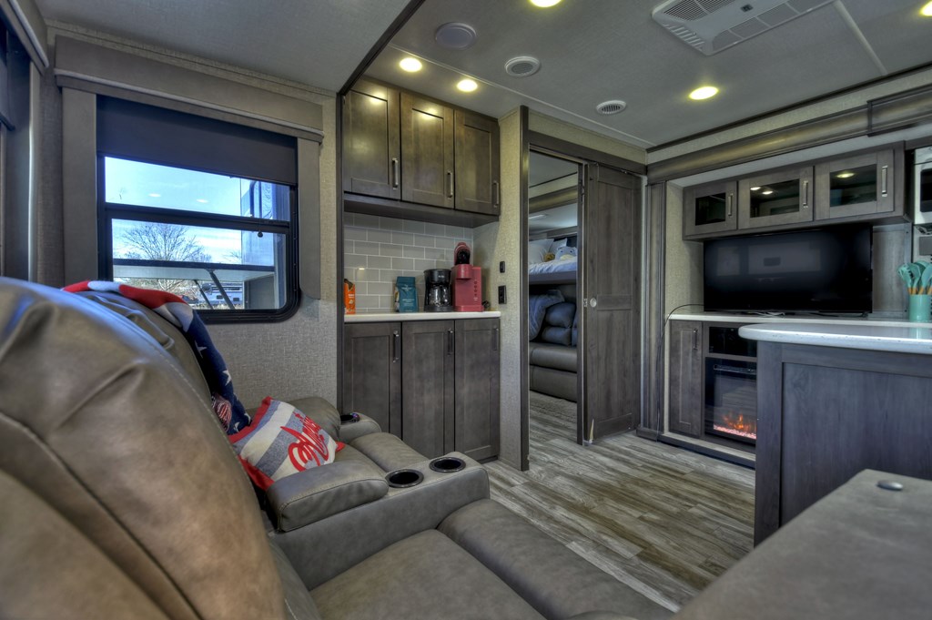 432918 Morganton Active