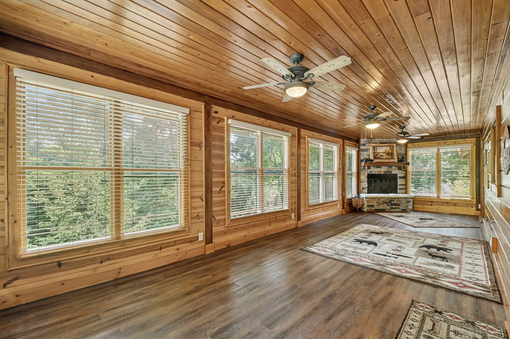 433937 Blue Ridge Active