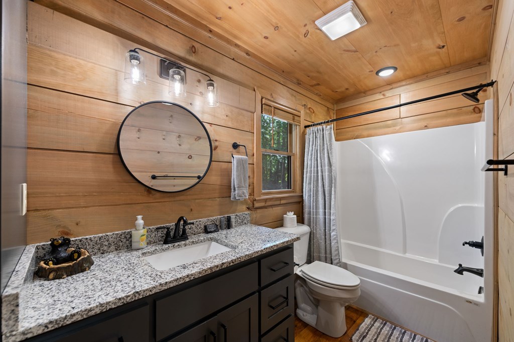 433938 Blue Ridge Active