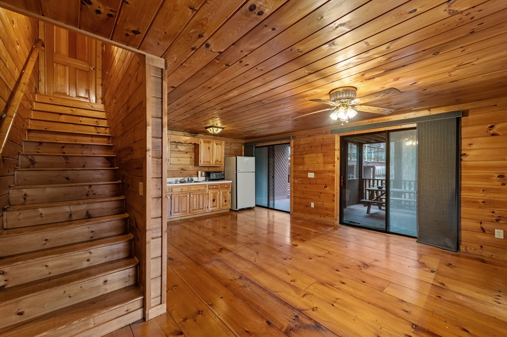 433982 Ellijay Active
