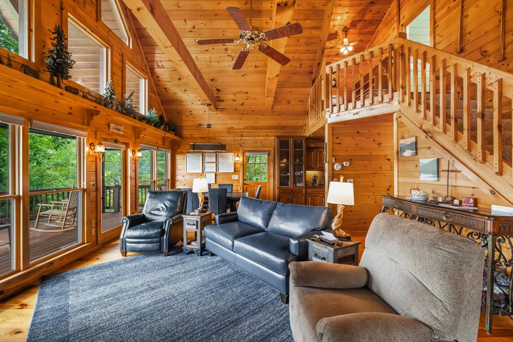433983 Blue Ridge Active