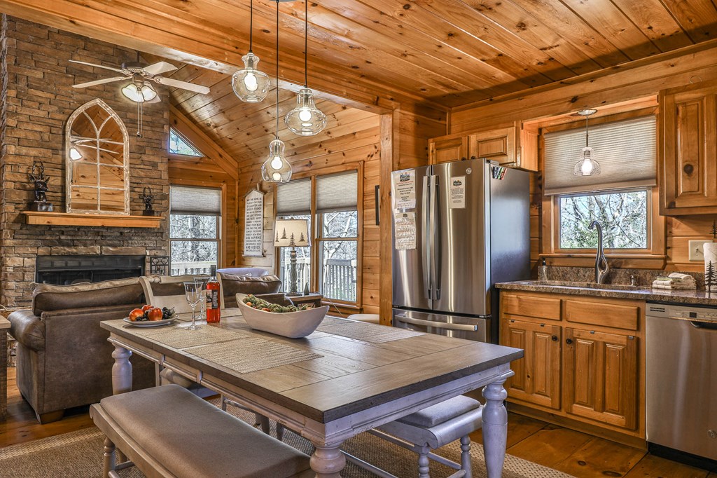 433988 Ellijay Active