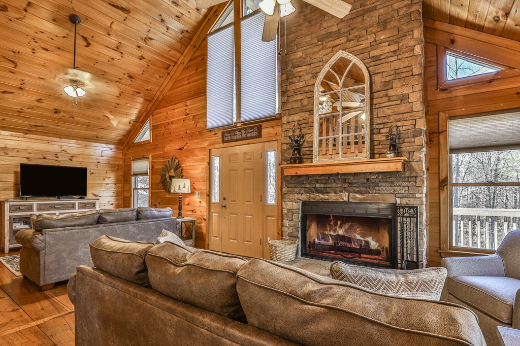 433988 Ellijay Active