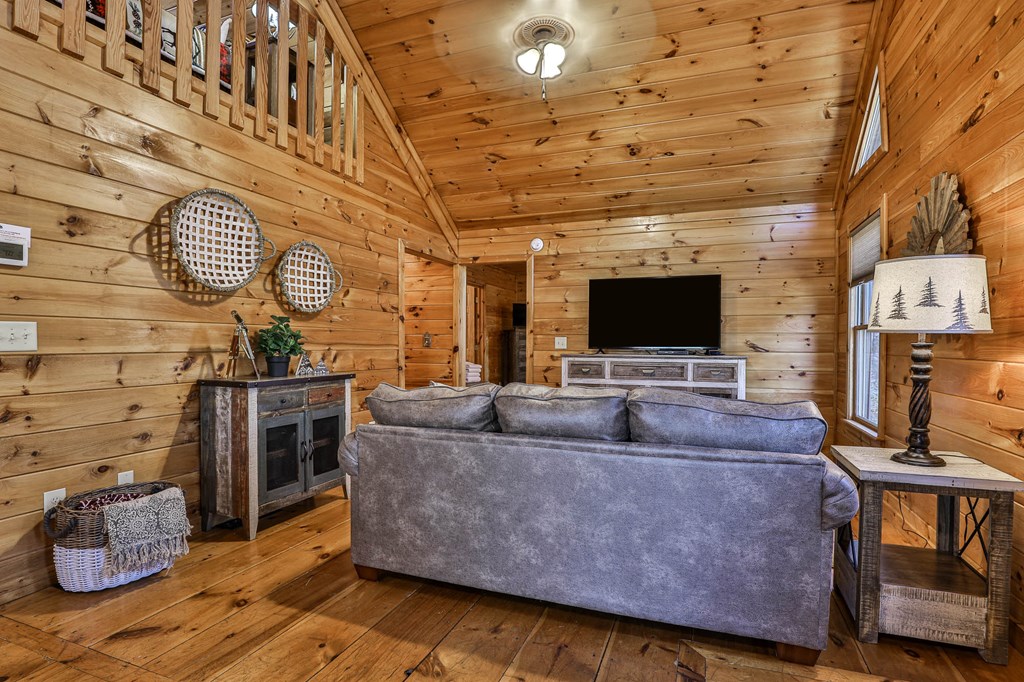 433988 Ellijay Active
