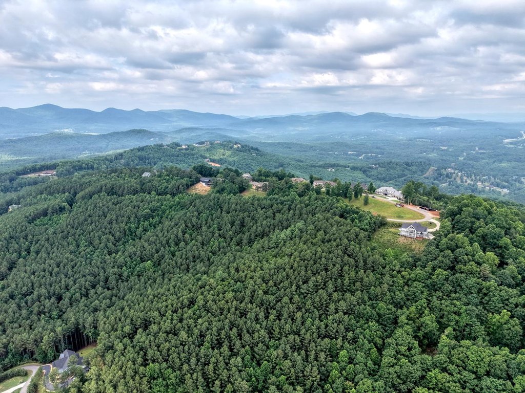434035 Blairsville
 Land