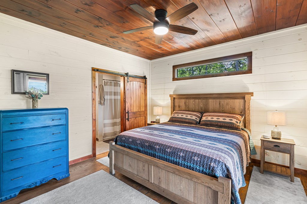 434043 Brasstown Active