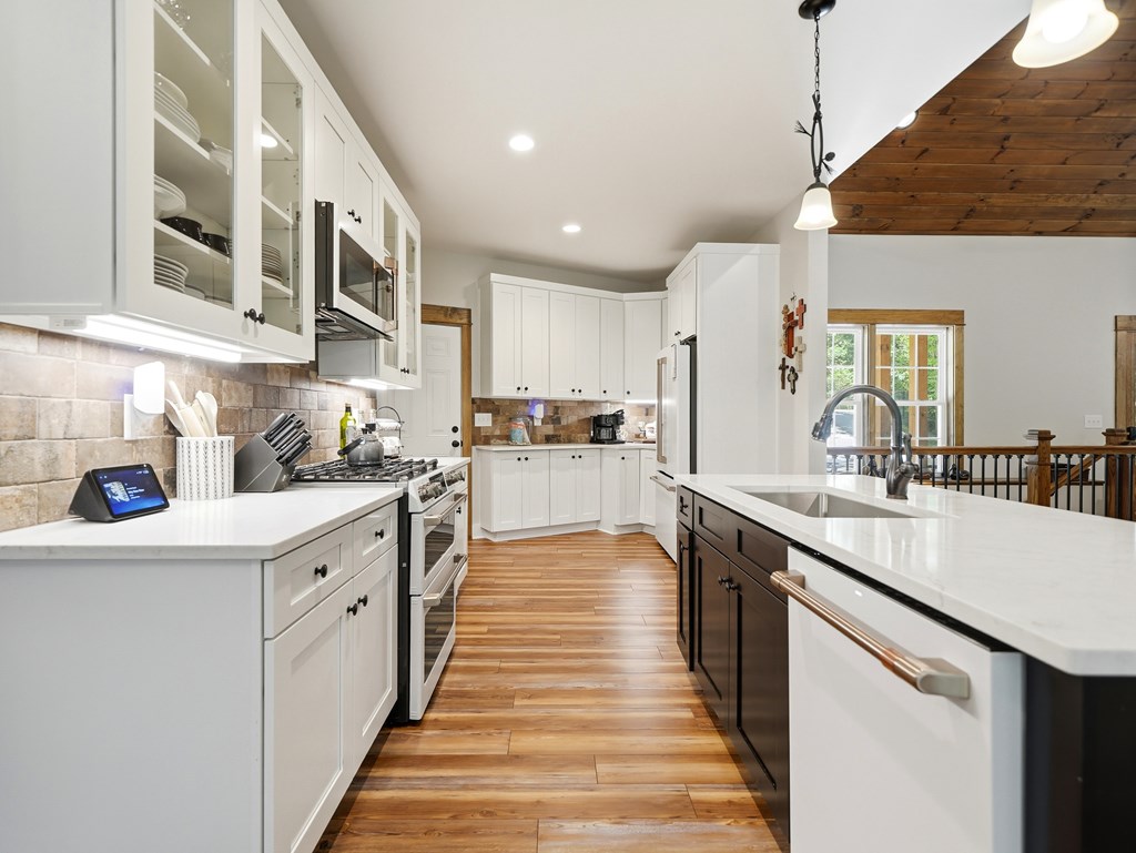 434050 Ellijay Active