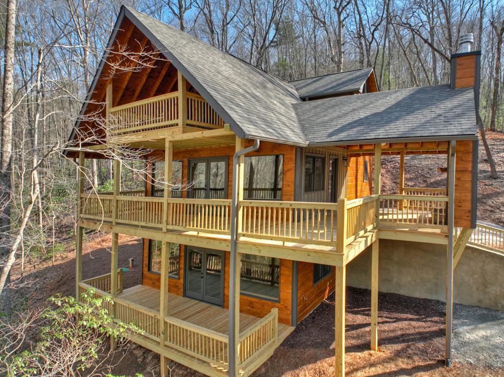 434051 Blue Ridge Active