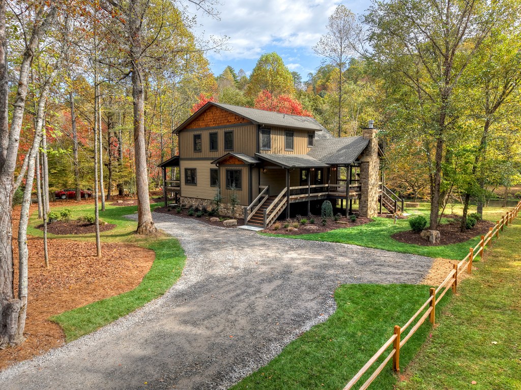 434053 Mineral Bluff Active
