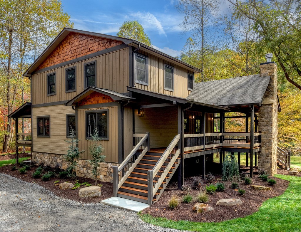 434053 Mineral Bluff Active