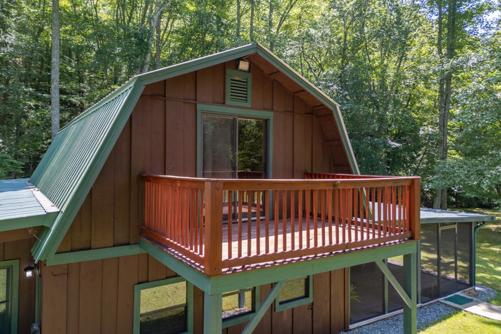 434057 Blue Ridge Active