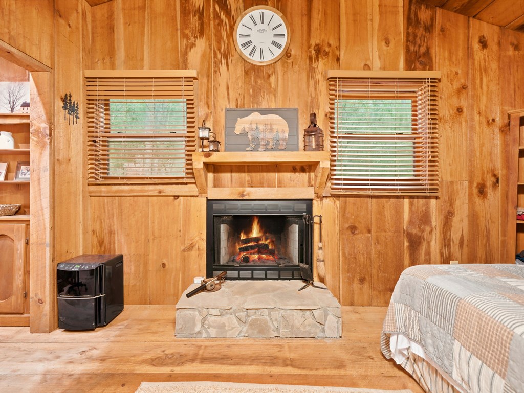 434088 Blue Ridge Active