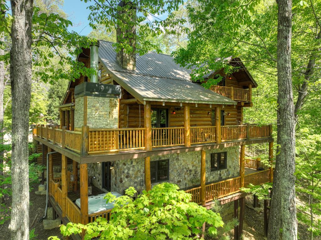 434195 Blue Ridge Active