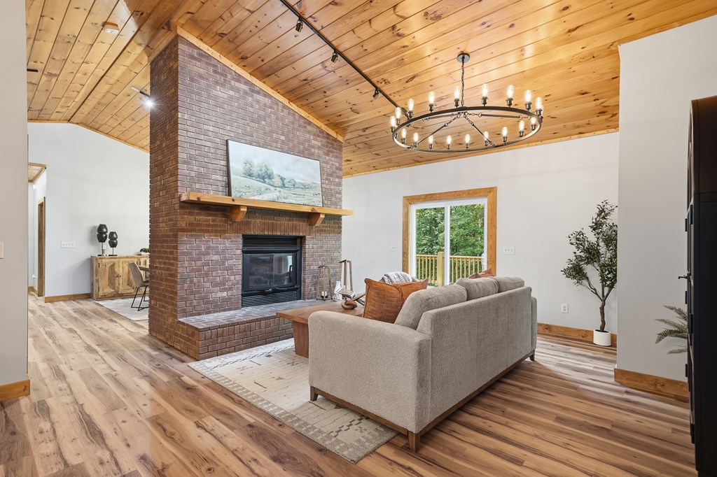 434203 Ellijay Active