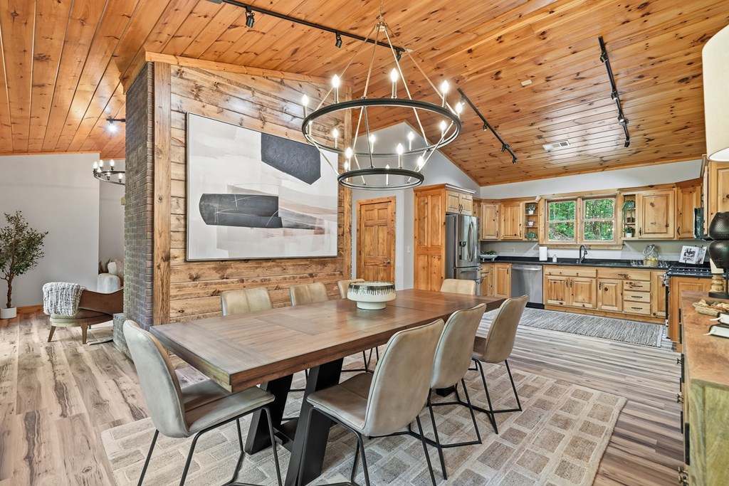 434203 Ellijay Active