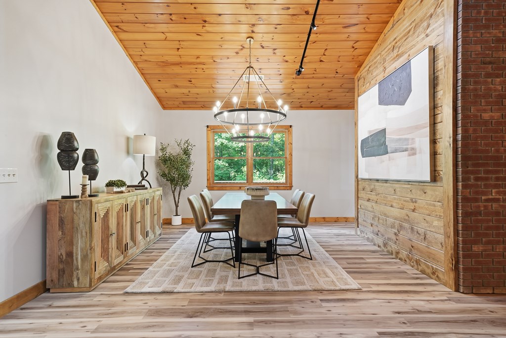 434203 Ellijay Active