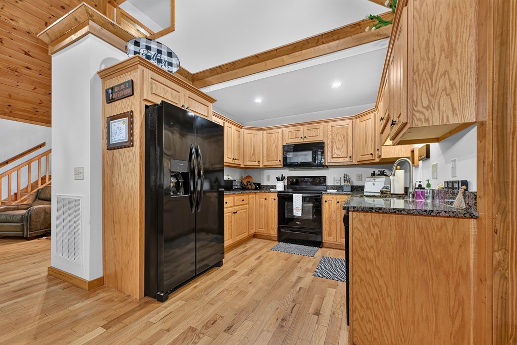 434210 Ellijay Active