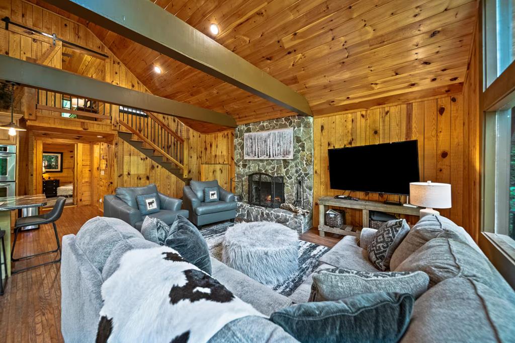 434276 Ellijay Active