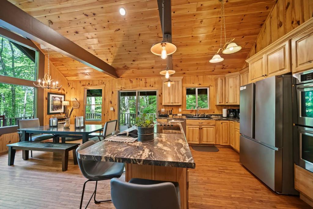 434276 Ellijay Active