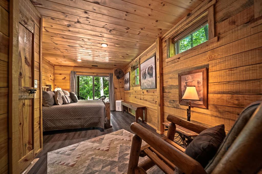 434276 Ellijay Active