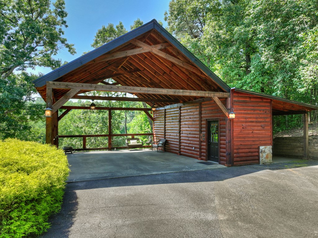 434285 McCaysville Active