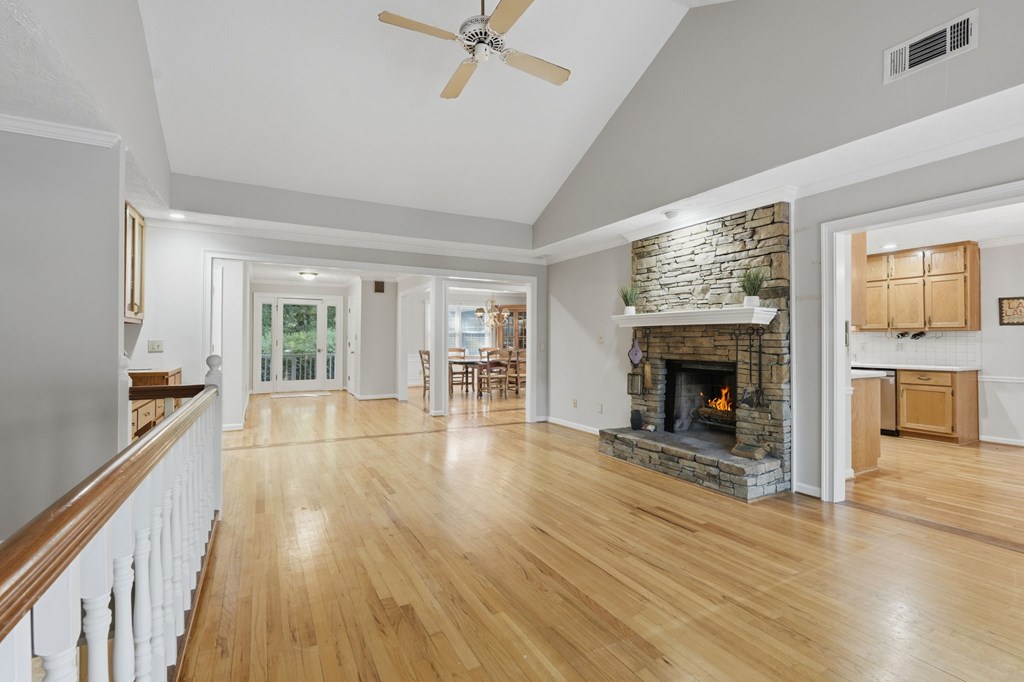 434294 Gainesville Active