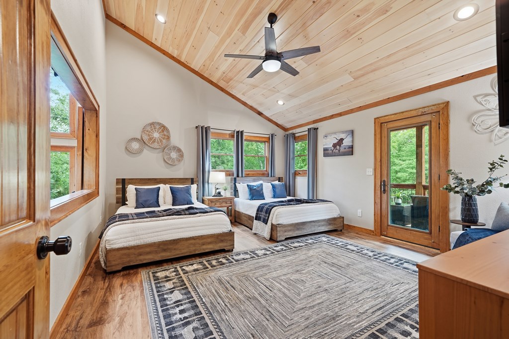 434295 Mineral Bluff Active