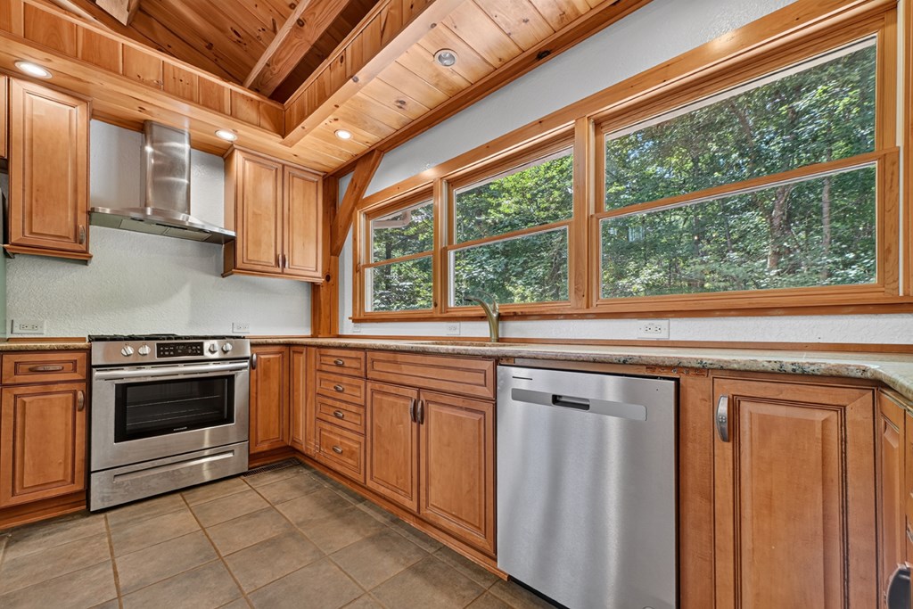 434319 Ellijay Active