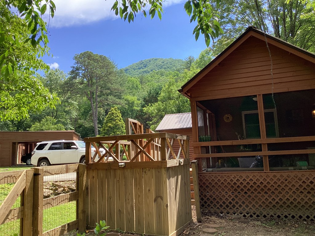 434333 Hiawassee Active